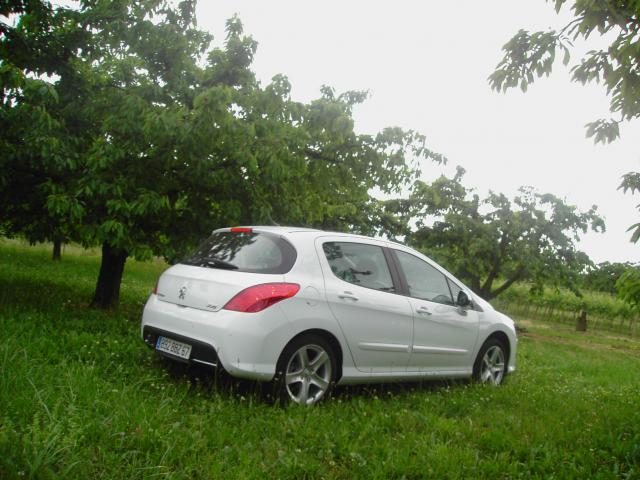 http://www.forum-peugeot.com/Forum/mesimages/9534/308 067.jpg